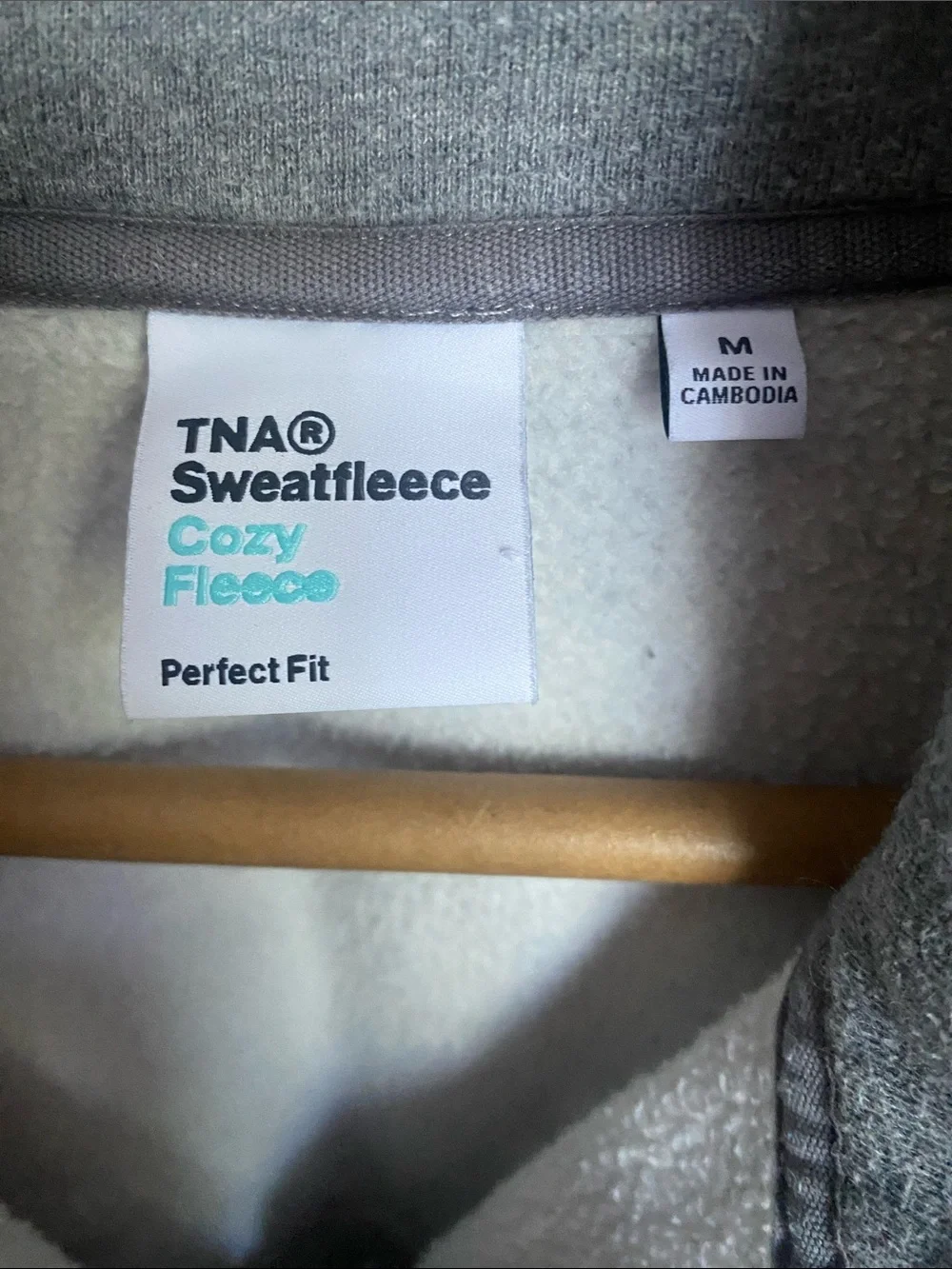 TNA Sweatfleece “Cozy Fleece” - perfect fit. Gray. Size M.